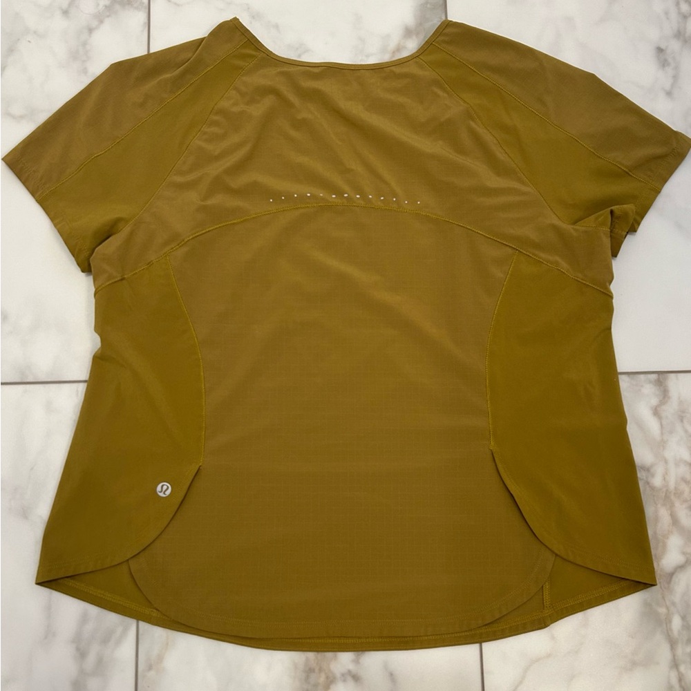 Lululemon Workout Top